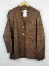 Buy online pre-used pre-loved 100% authentic & Original branded Unknown Brand (LS-7724) available in Pakistan. Top international brands avilable.